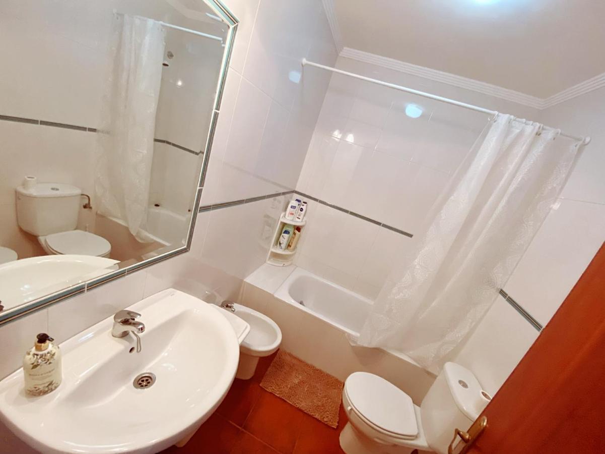 Apartamento De 3 Habitaciones, Zona Muy Tranquila A Unos Minutos De La Playa Mazagon Bagian luar foto